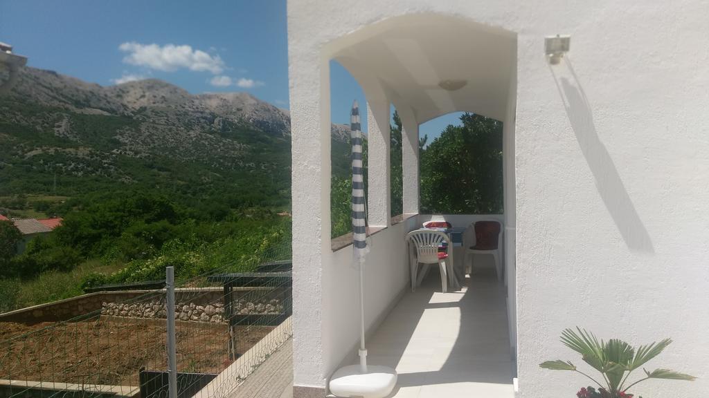 Ruza Apartmani Draga Bascanska ภายนอก รูปภาพ
