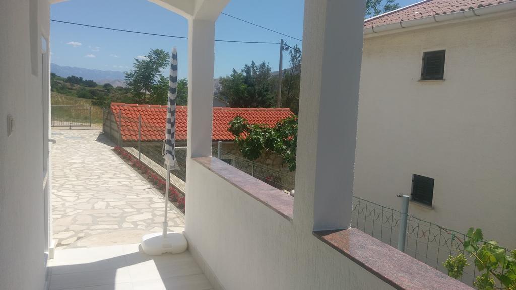 Ruza Apartmani Draga Bascanska ภายนอก รูปภาพ